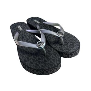 Michael Kors Bedford Pearl Black/Gray Wedge Women's Flip Flops Size 8M